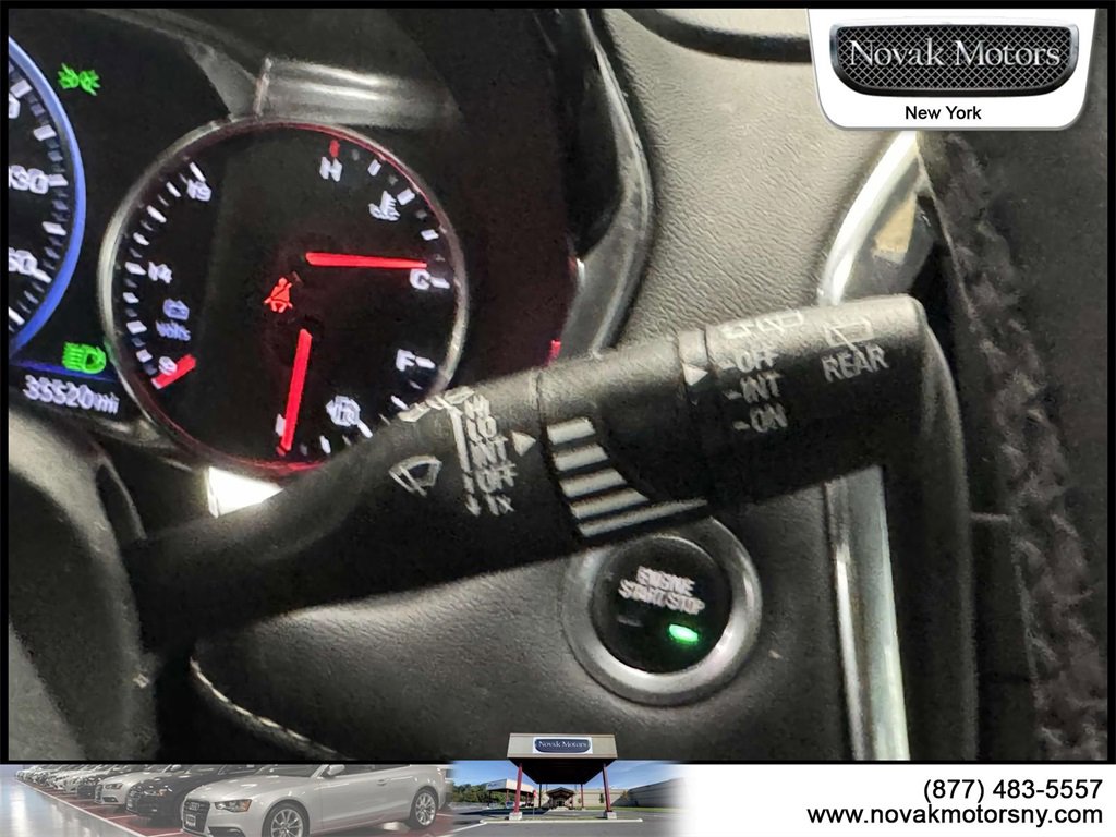 Used 2023 Chevrolet Traverse Premier image 13