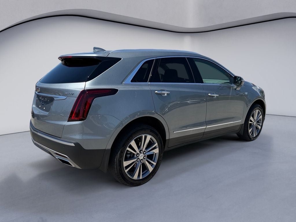 Used 2023 Cadillac XT5 Premium Luxury FWD image 5