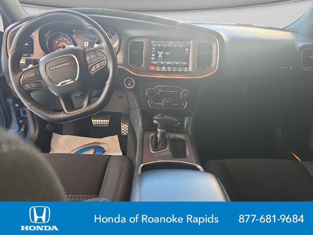Used 2022 Dodge Charger Scat Pack w/ Dynamics Package RWD image 12