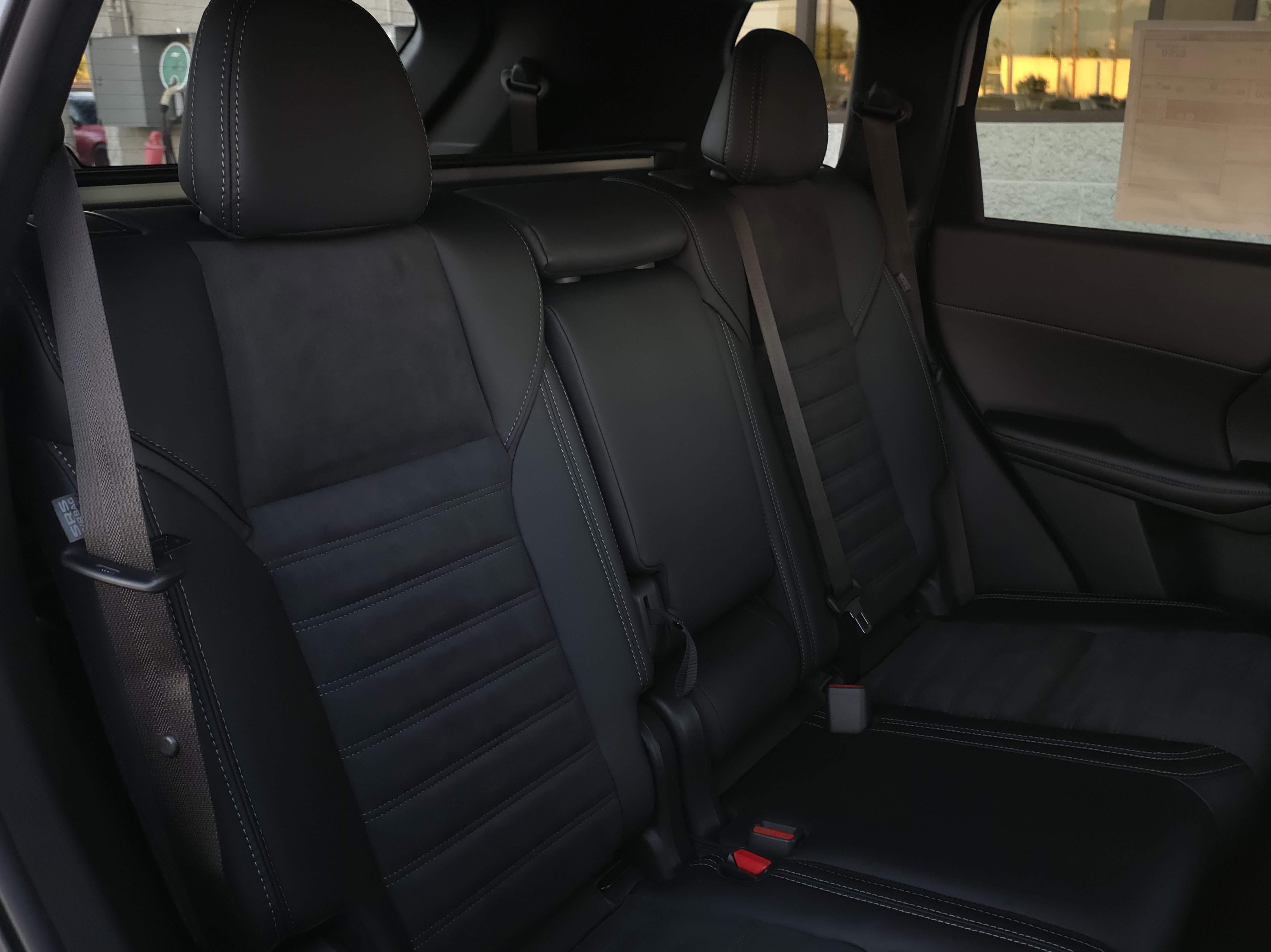New 2025 Mitsubishi Outlander SE image 26