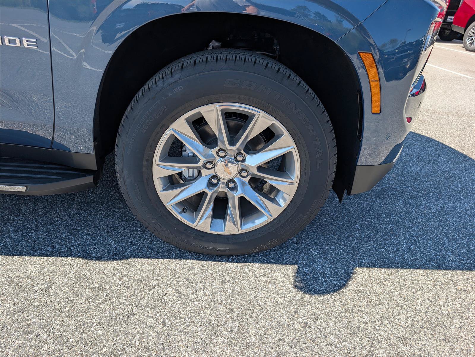 New 2026 Chevrolet Tahoe Premier w/ Sun And Tow Package AWD/4WD image 5