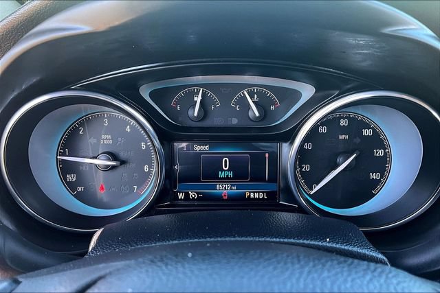 Used 2017 Buick Envision Essence FWD image 13