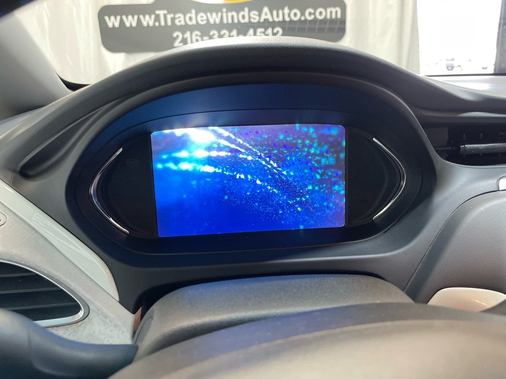 Used 2020 Chevrolet Bolt LT FWD image 22