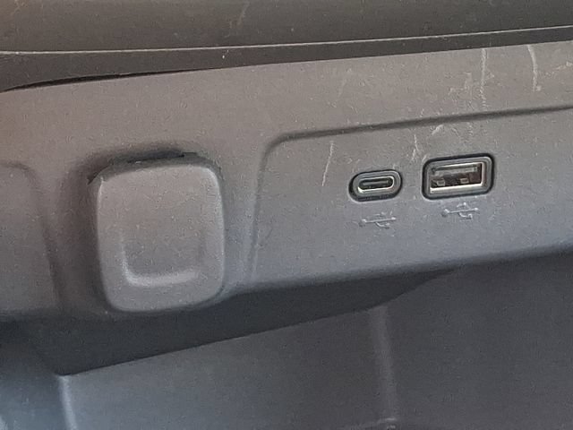 Used 2024 Chevrolet Trax LS FWD image 16