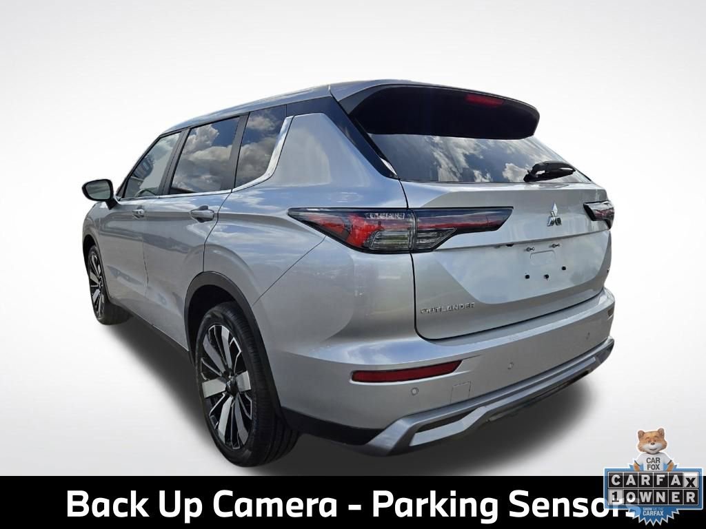 Used 2025 Mitsubishi Outlander SE FWD image 7