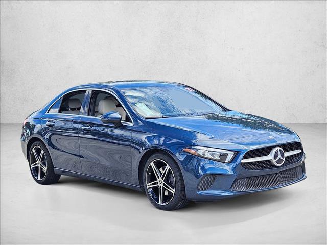Used 2021 Mercedes-Benz A 220 image 3