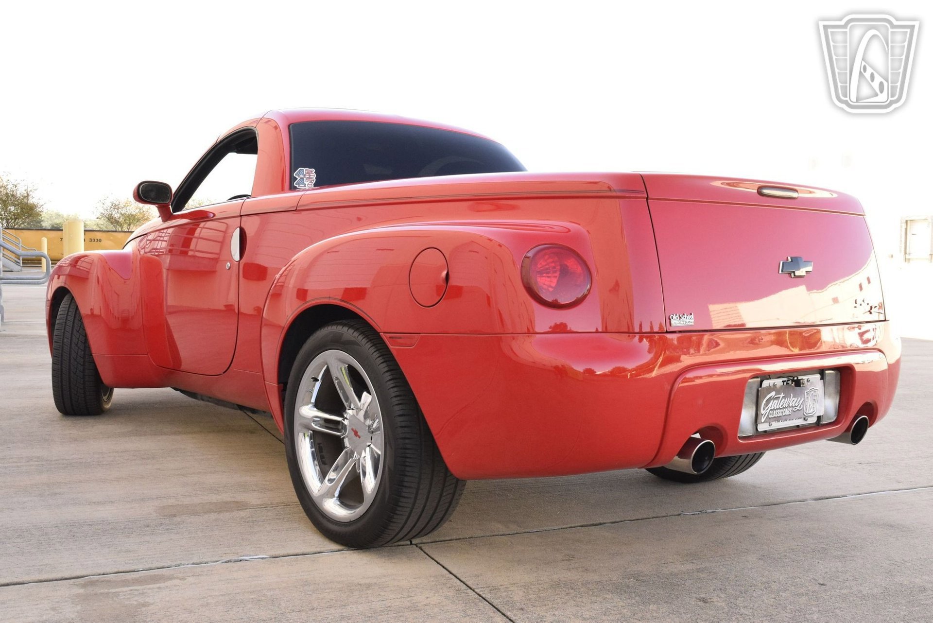 Used 2005 Chevrolet SSR w/ Preferred Equipment Group RWD image 19