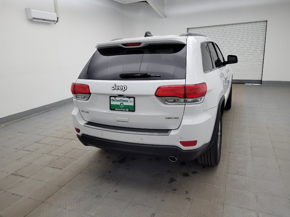 Used 2017 Jeep Grand Cherokee Limited image 7
