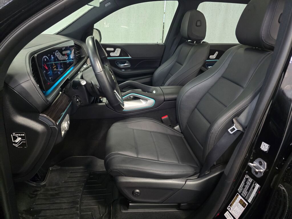 Used 2022 Mercedes-Benz GLS 450 4MATIC image 13