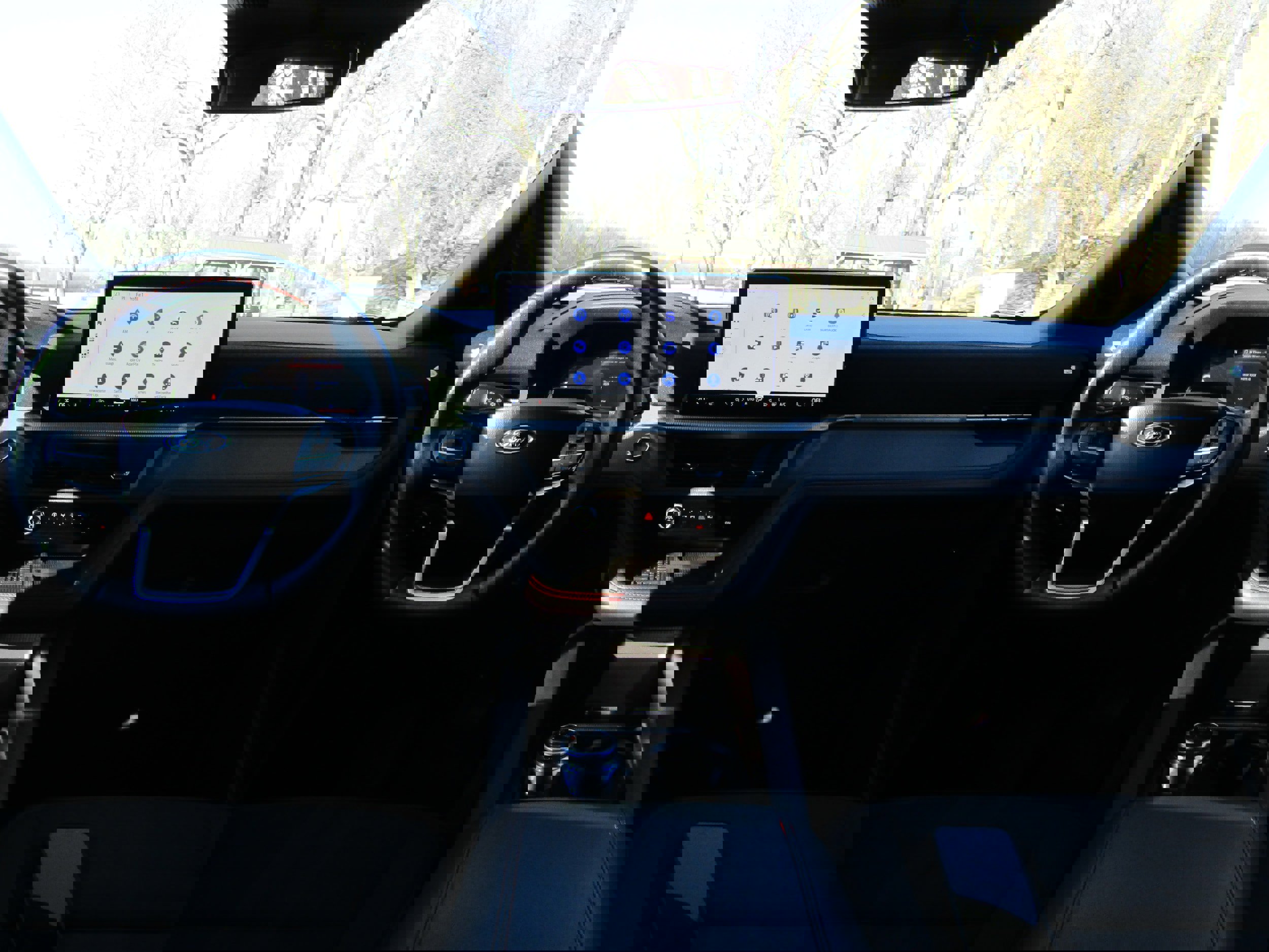 Certified 2025 Ford Explorer ST-Line w/ Premium Package image 33