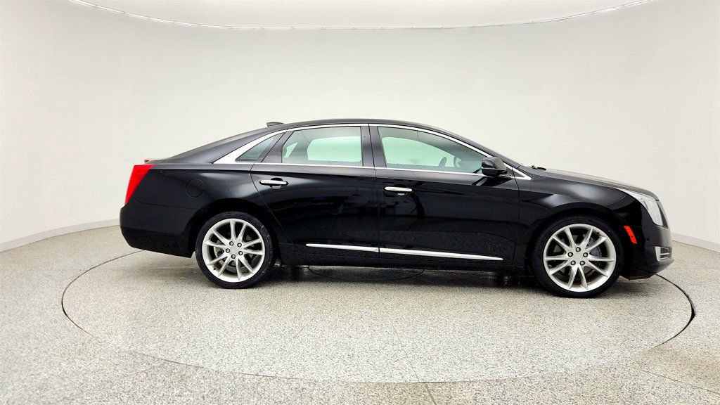 Used 2016 Cadillac XTS Premium FWD image 4