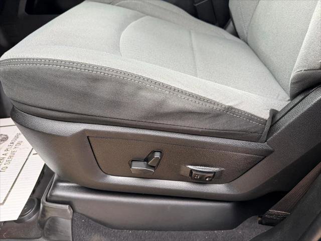 Certified 2022 RAM 3500 Big Horn w/ Level 1 Equipment Group image 21