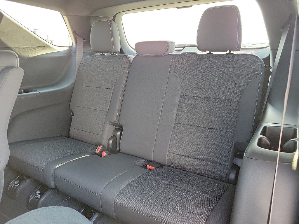 New 2026 Chevrolet Traverse LT w/ Driver Confidence Package image 9