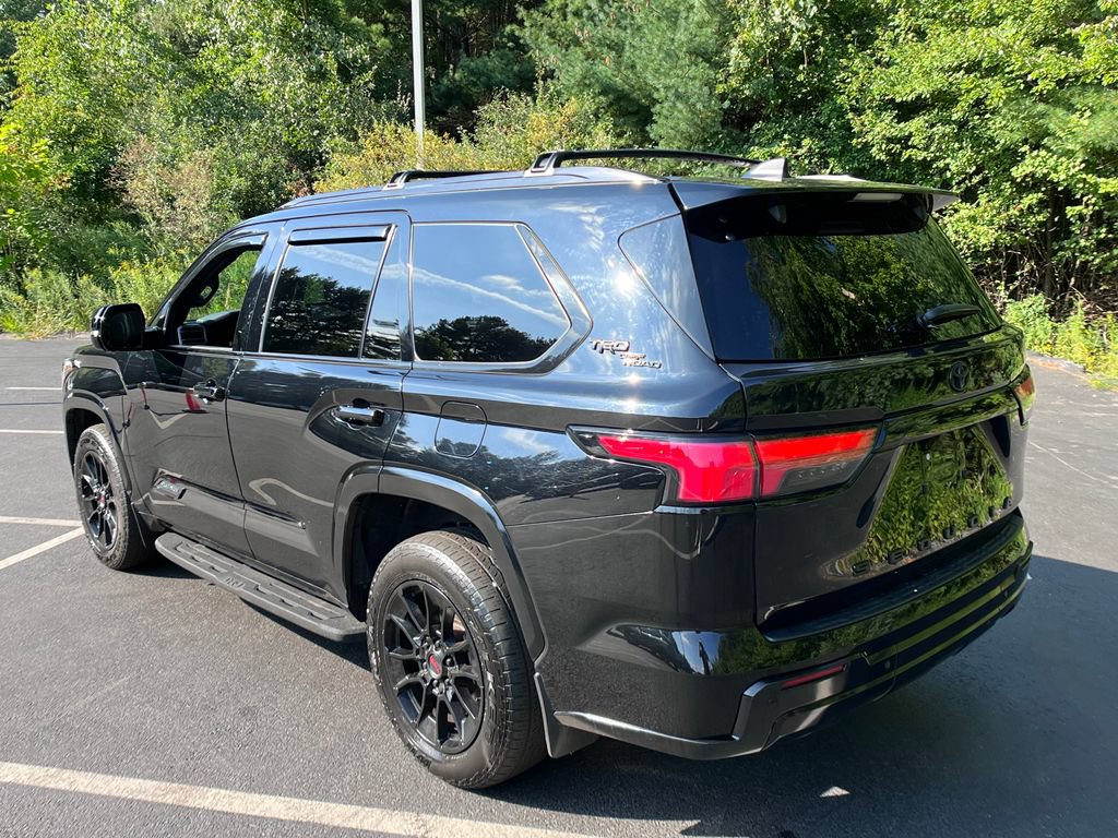 Used 2024 Toyota Sequoia Platinum w/ TRD Off-Road Package AWD/4WD video 3