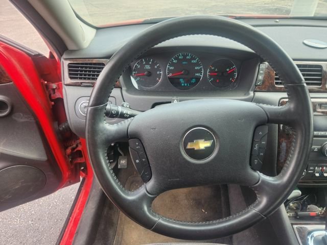 Used 2012 Chevrolet Impala LT FWD image 14