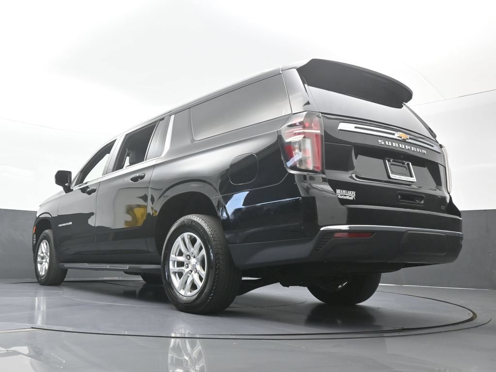 Used 2024 Chevrolet Suburban LT RWD image 61
