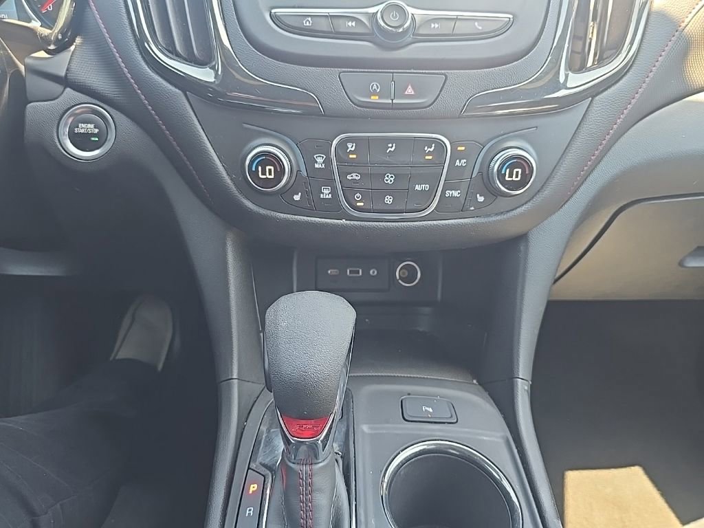 Used 2022 Chevrolet Equinox RS AWD/4WD image 17