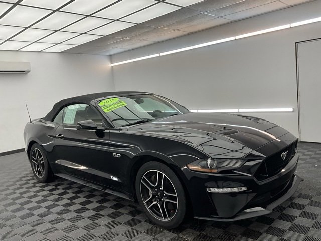 Used 2018 Ford Mustang GT Premium image 3