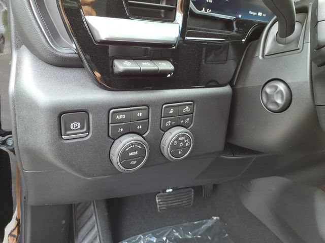 New 2026 Chevrolet Silverado 1500 High Country AWD/4WD image 12