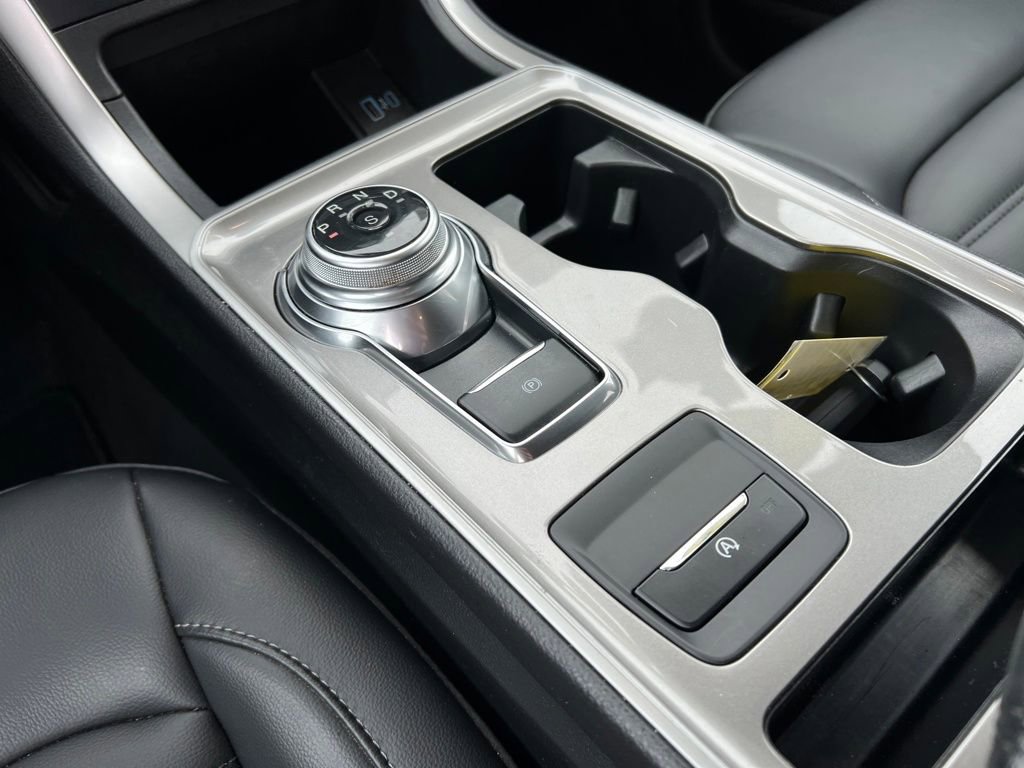 Certified 2024 Ford Edge SEL w/ Convenience Package image 26