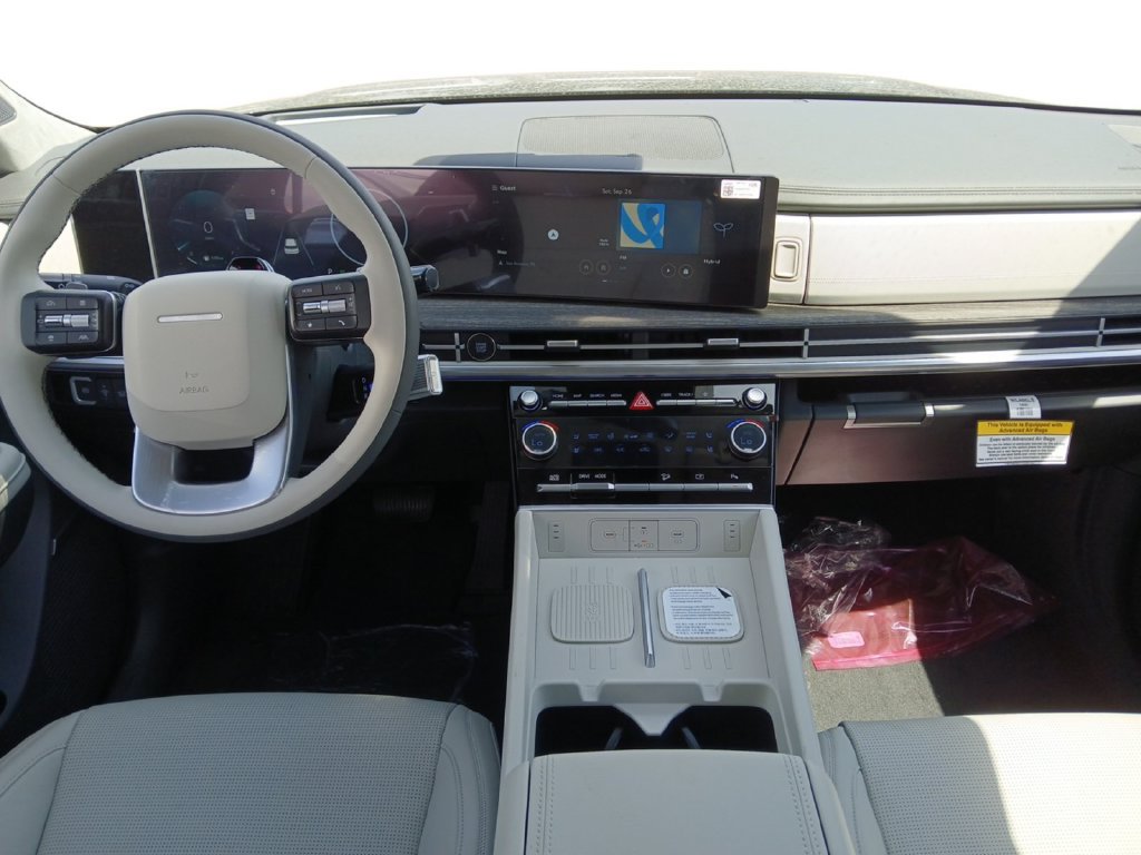 New 2027 Hyundai Santa Fe Calligraphy FWD image 11