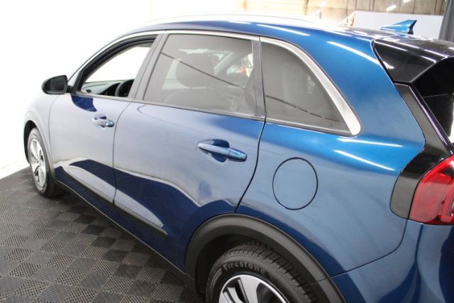 Used 2019 Kia Niro LX FWD image 11