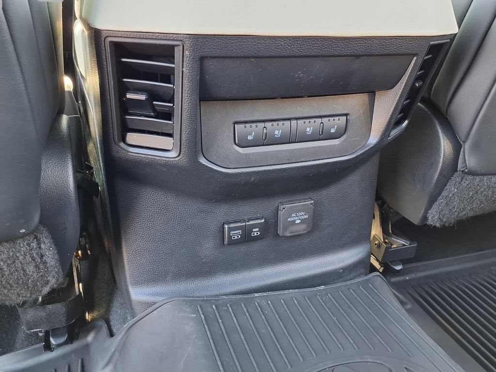 Used 2024 Toyota Tundra Capstone AWD/4WD image 24