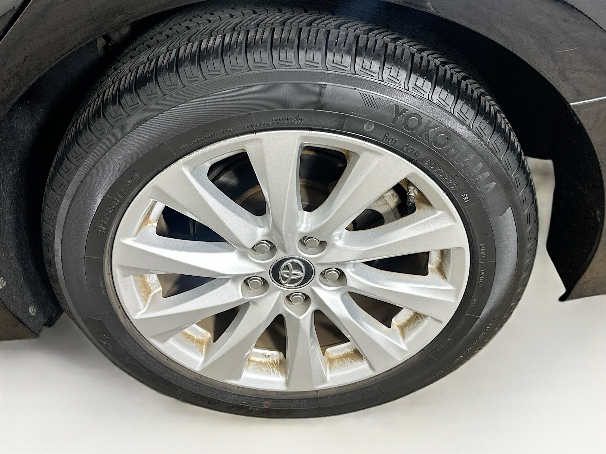 Used 2018 Toyota Camry LE FWD image 11