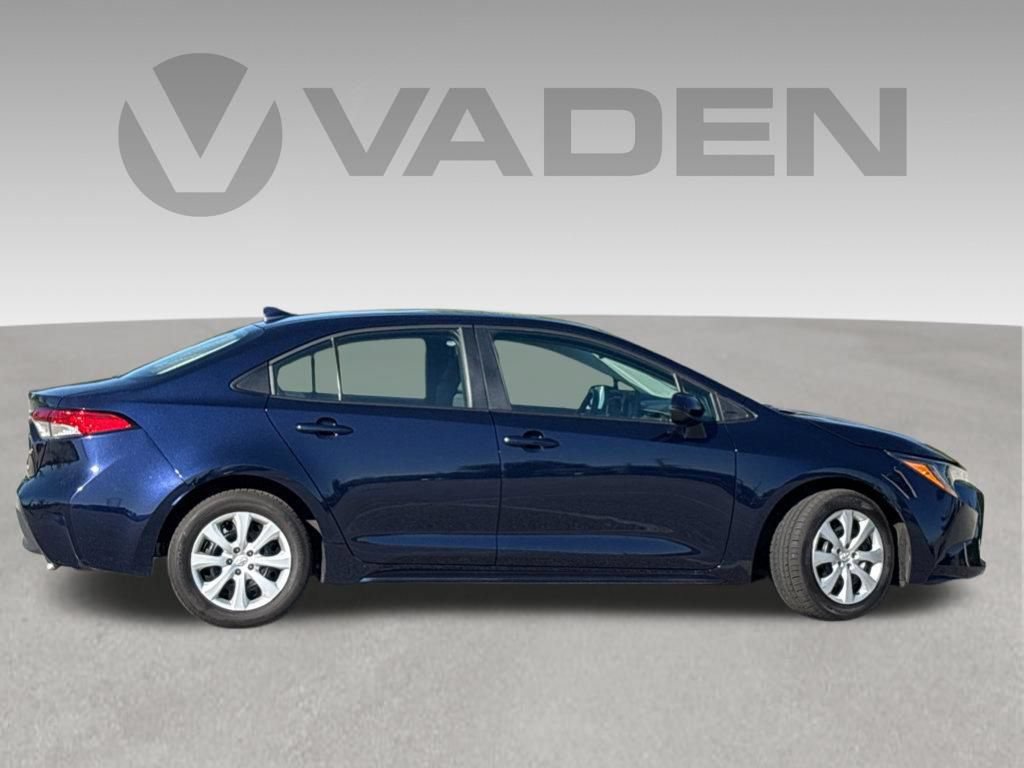 Used 2024 Toyota Corolla LE FWD image 21