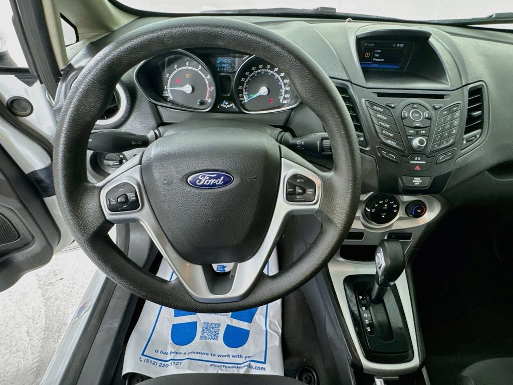 Used 2018 Ford Fiesta SE FWD image 11