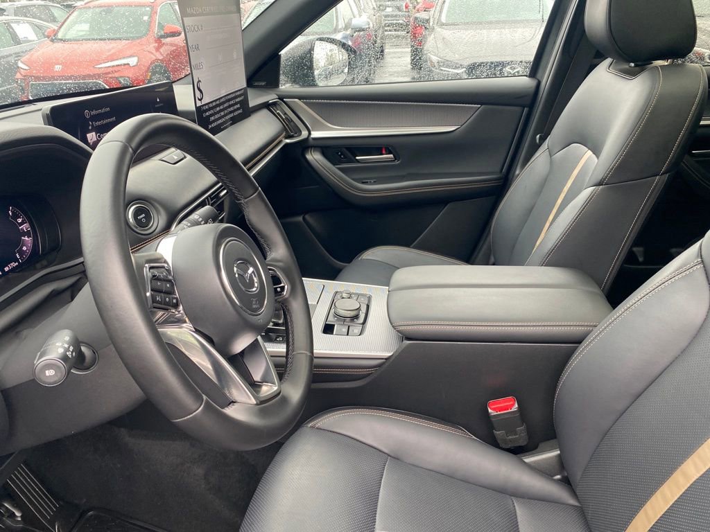Certified 2025 MAZDA CX-70 Plug-In Hybrid w/ Premium Plus image 27