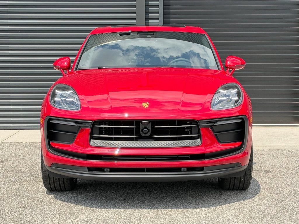 New 2026 Porsche Macan AWD/4WD image 24