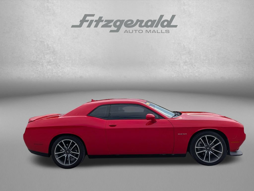Used 2022 Dodge Challenger R/T w/ Plus Package RWD image 4