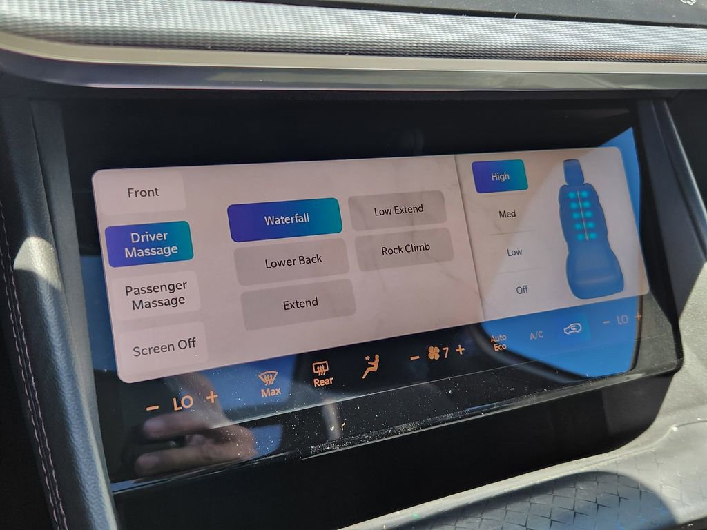 New 2025 Jeep Wagoneer S Launch Edition image 28