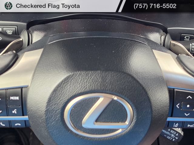 Used 2018 Lexus LX 570 4WD w/ Luxury Package image 29