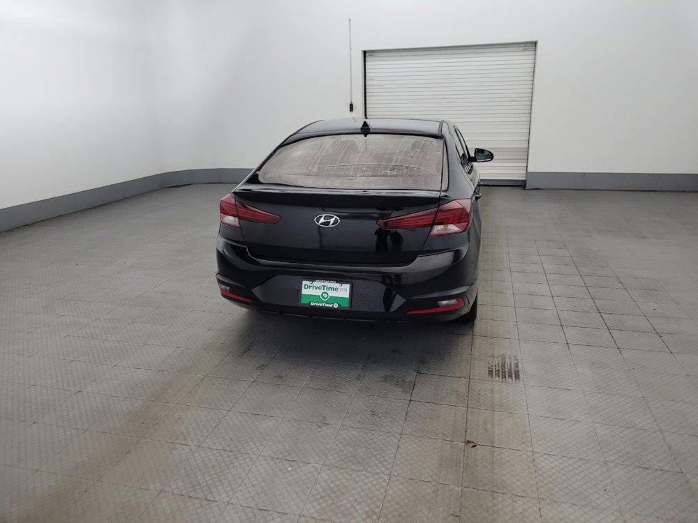 Used 2020 Hyundai Elantra Limited FWD image 7