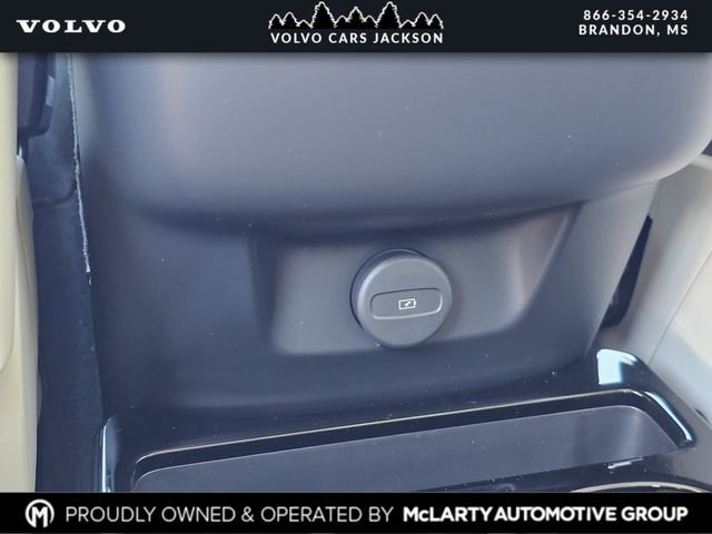 New 2026 Volvo XC90 B6 Ultra image 19