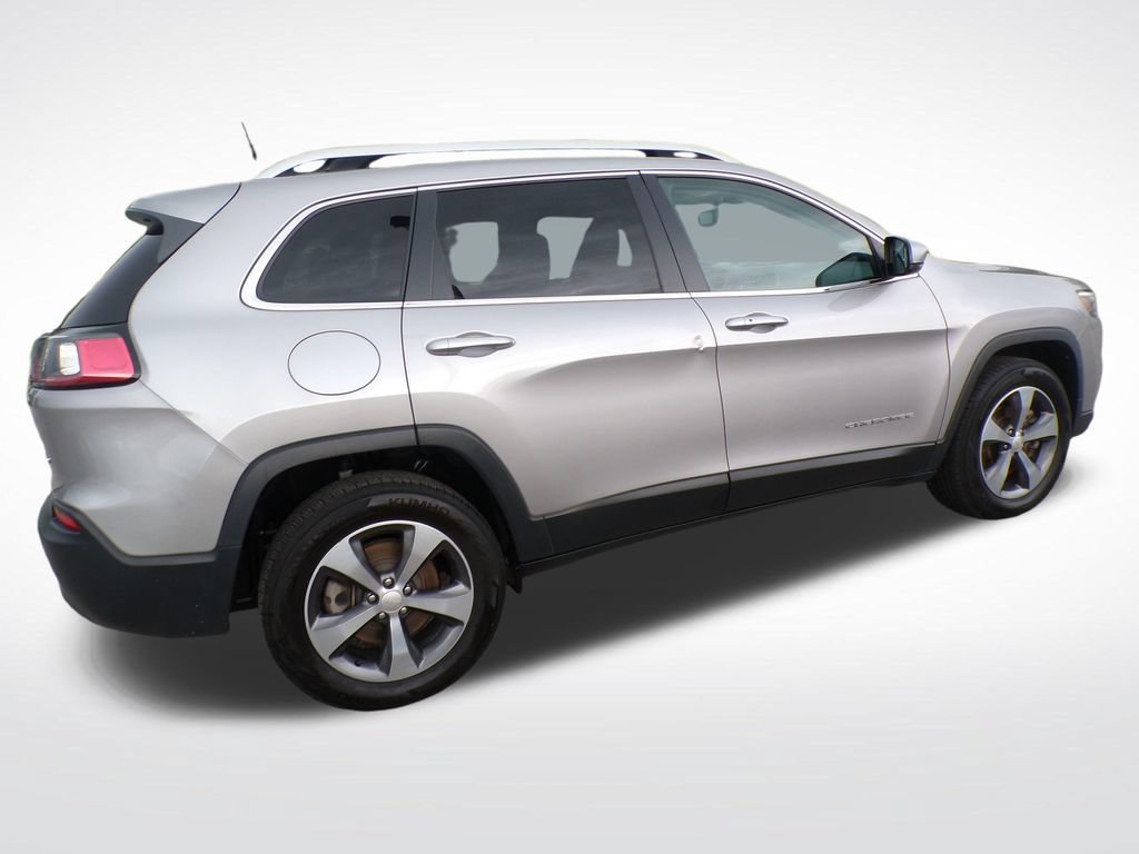 Used 2019 Jeep Cherokee Limited AWD/4WD image 8