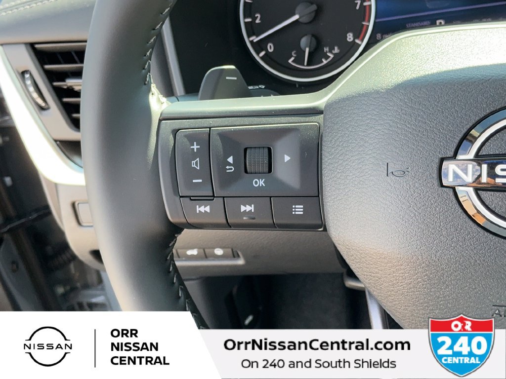 New 2027 Nissan Rogue Dark Armor FWD image 20