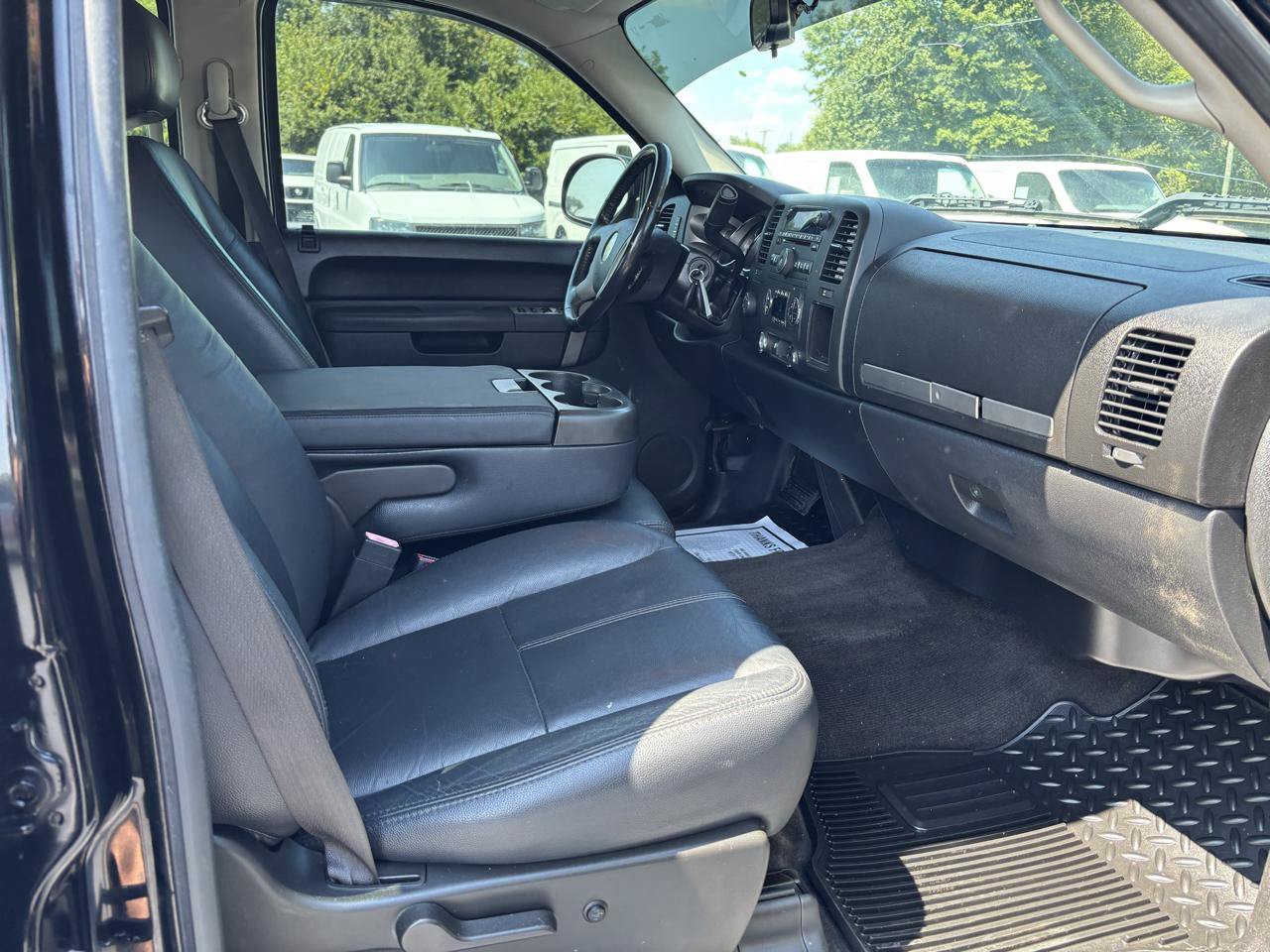 Used 2010 Chevrolet Silverado 1500 LT w/ Power Pack Plus AWD/4WD image 12