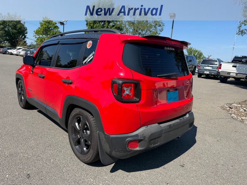 Used 2015 Jeep Renegade Sport w/ Power & Air Group FWD image 4