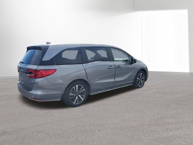 Used 2023 Honda Odyssey Touring image 9