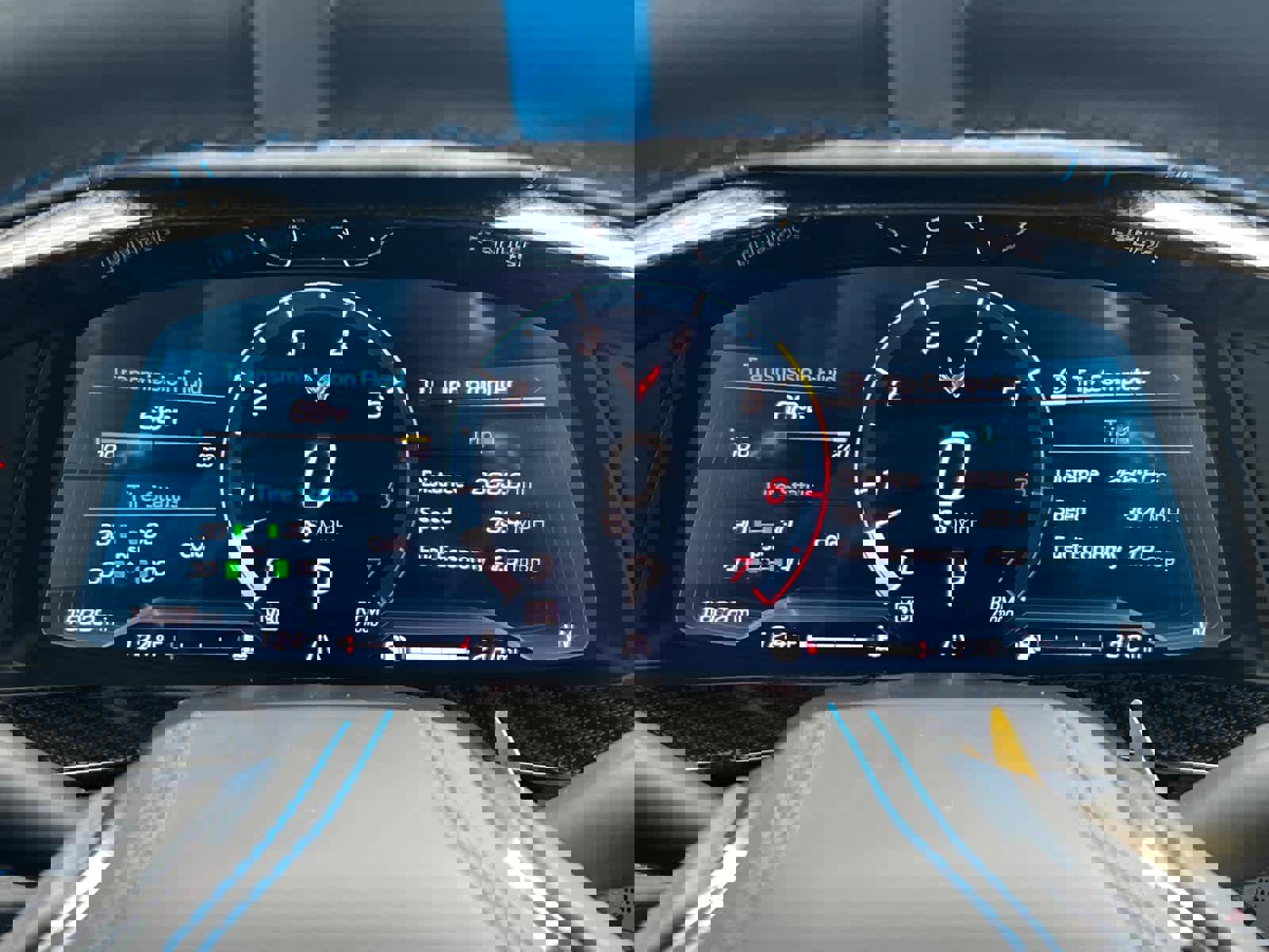 Certified 2025 Chevrolet Corvette Stingray Premium Cpe w/ Z51 Performance Package image 17