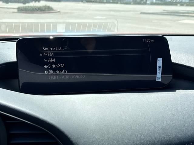 New 2025 MAZDA MAZDA3 Hatchback w/Premium Plus Pkg image 11