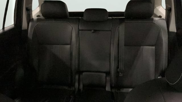Used 2024 Volkswagen Tiguan SE w/ Panoramic Sunroof Package AWD/4WD image 18
