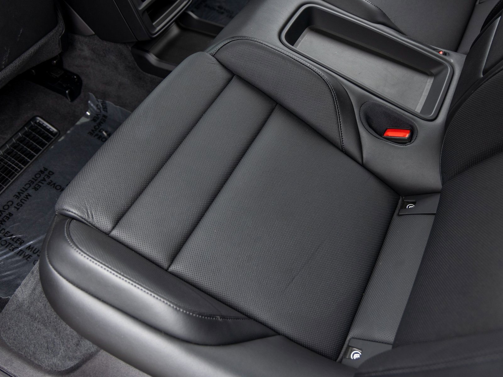 Certified 2023 Porsche Taycan 4 Cross Turismo image 35