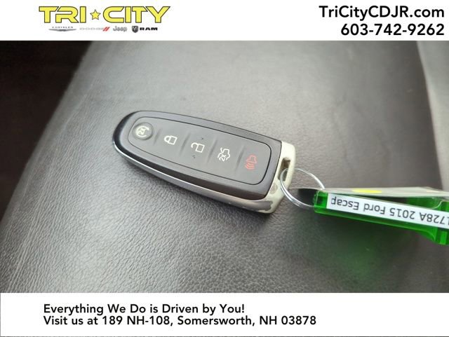 Used 2015 Ford Escape Titanium image 37