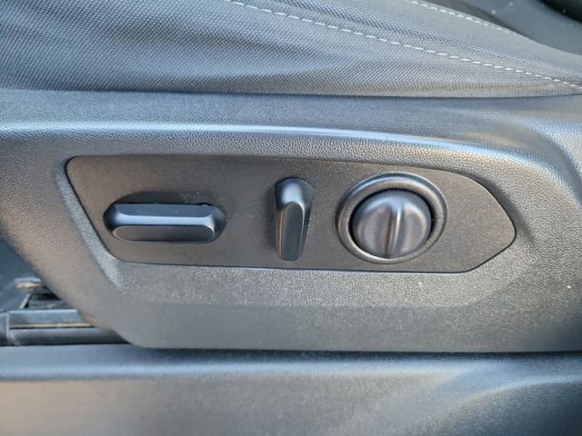 Used 2020 Chevrolet Silverado 1500 LT Trail Boss image 17