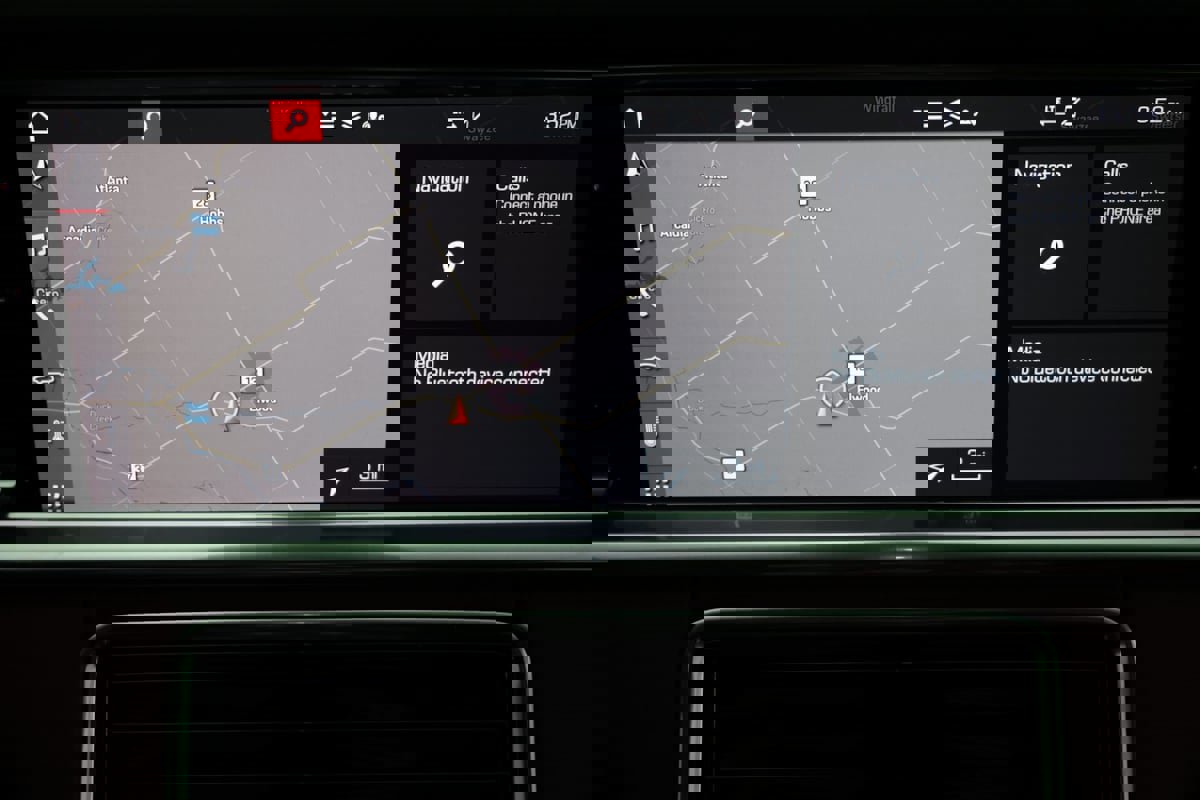 Used 2021 Porsche Panamera 4S w/ Premium Package image 9