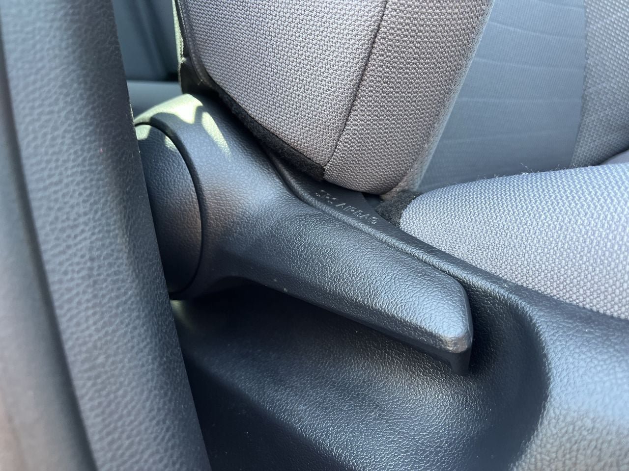 Used 2023 Toyota Corolla Cross AWD Hybrid image 25